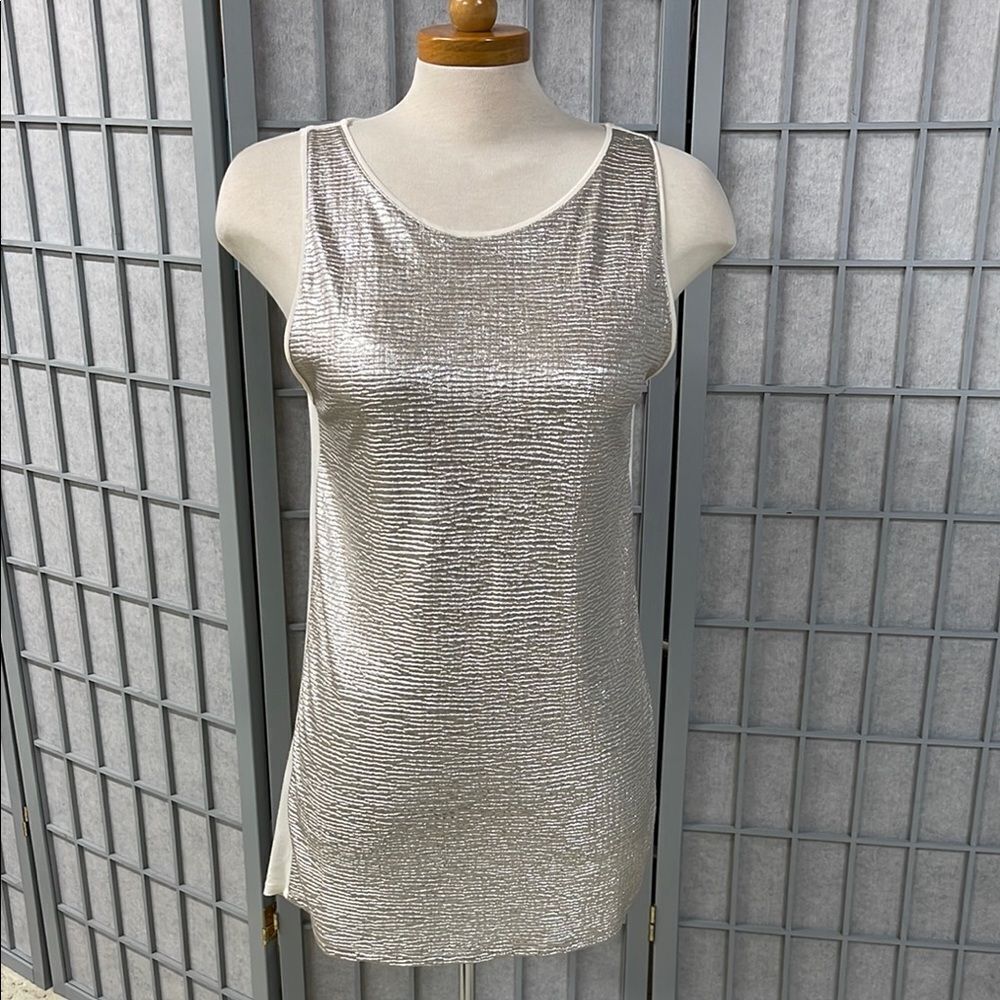 Tristan, Women’s Silver Sleeveless Top, Size Medium